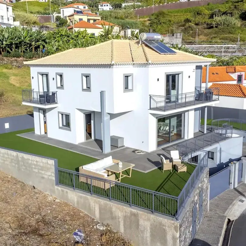 Yuri Big House